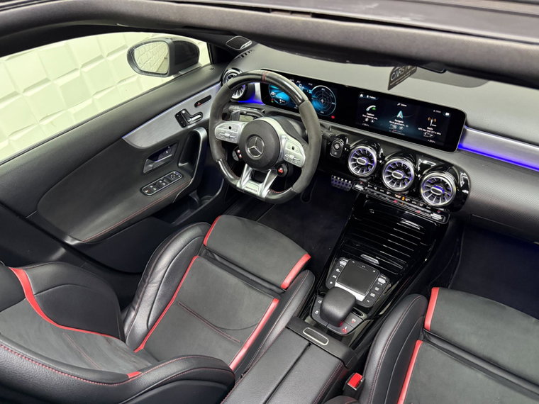 Vehicle Image 37
