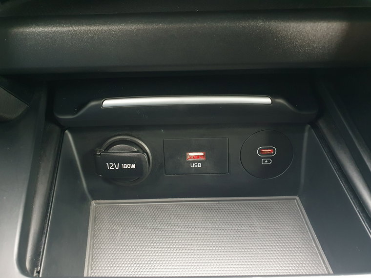 Vehicle Image 33