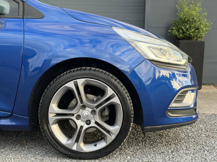 Vehicle Image 45
