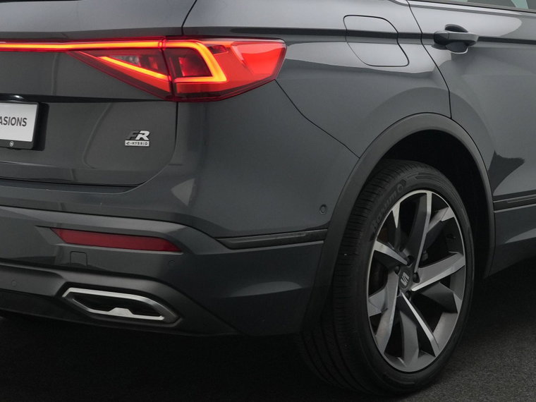 Vehicle Image 17