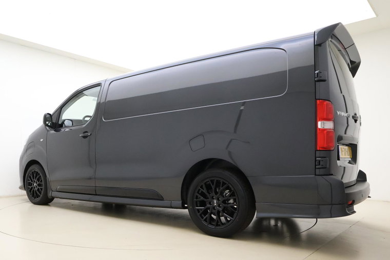 Vehicle Image 13