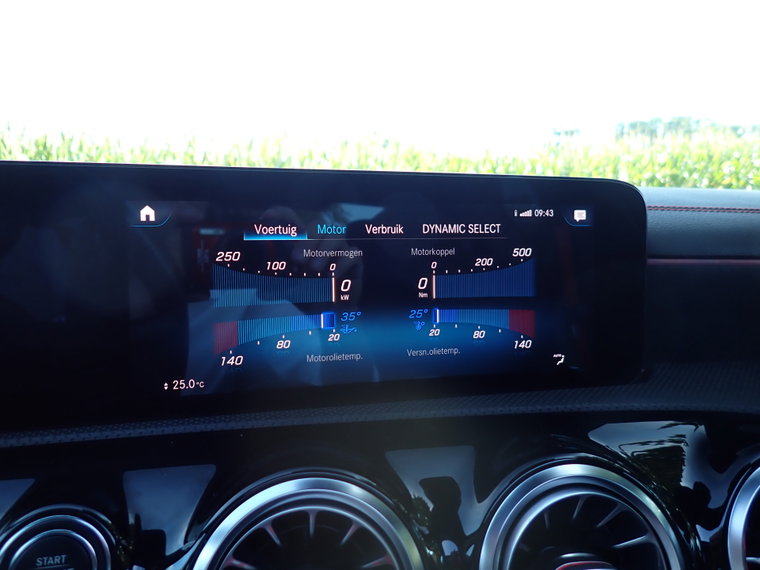 Vehicle Image 27