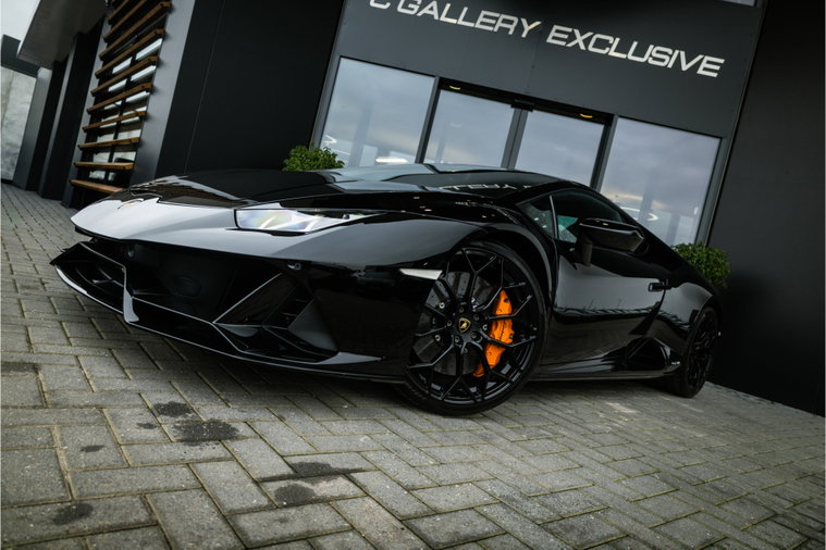 Vehicle Image 42