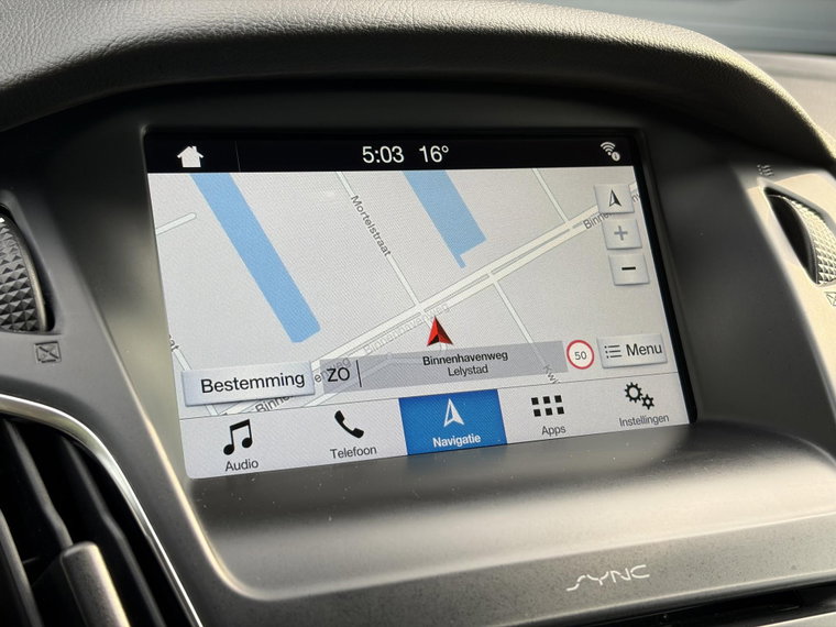 Vehicle Image 13