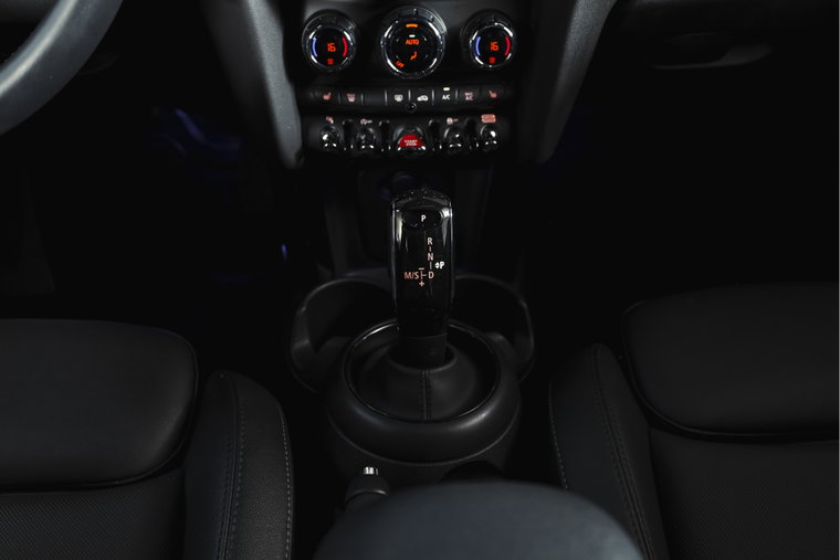 Vehicle Image 26
