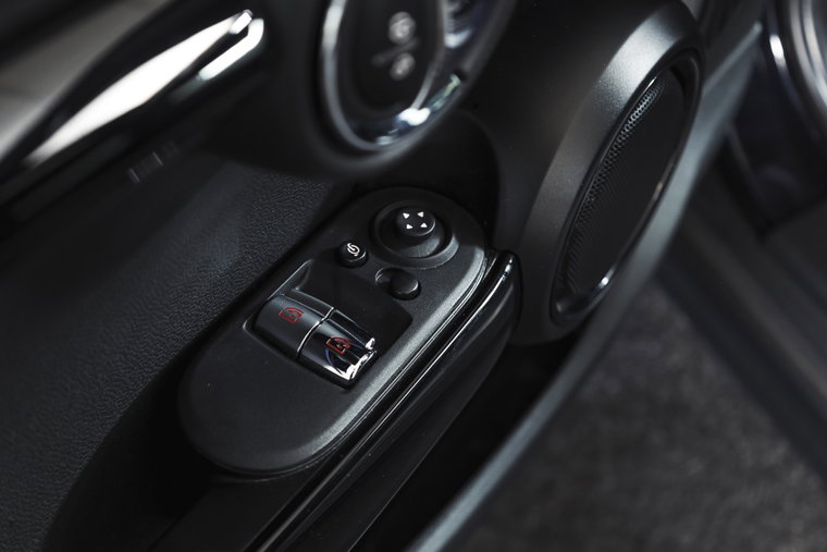 Vehicle Image 60