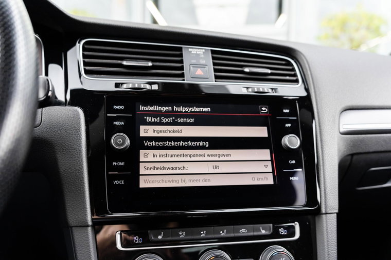 Vehicle Image 51