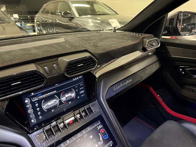 Vehicle Image 40