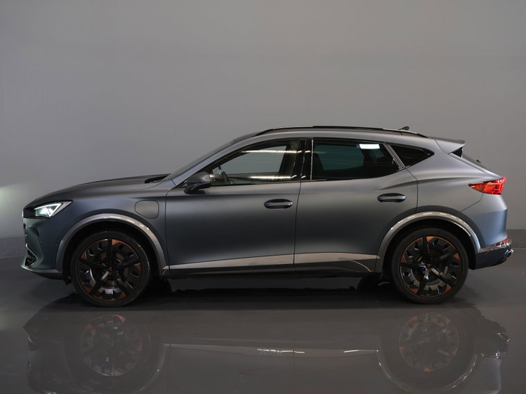 Vehicle Image 10