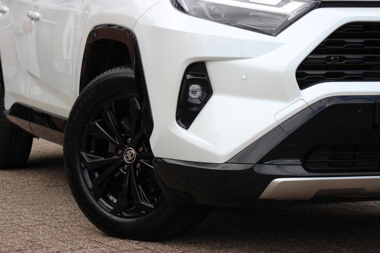 Vehicle Image 18