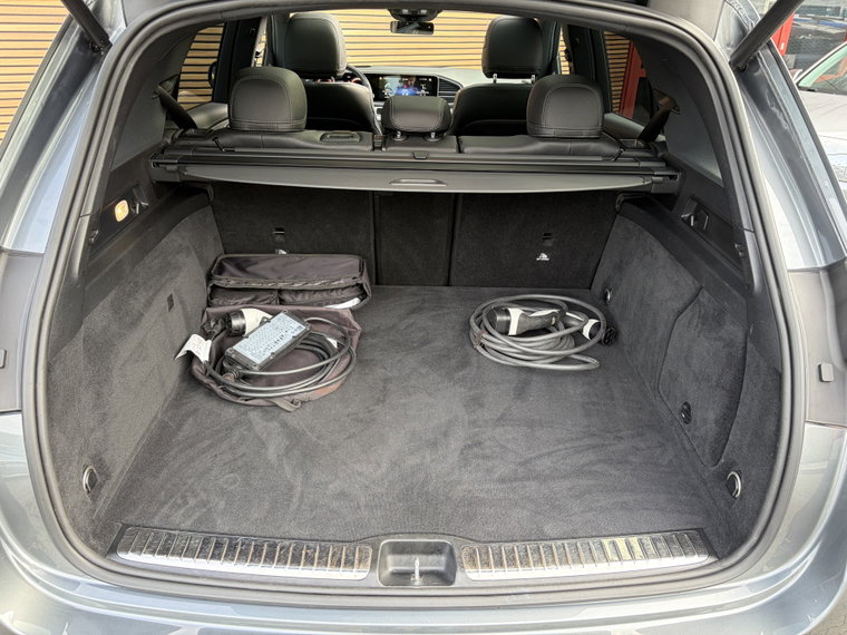 Vehicle Image 28