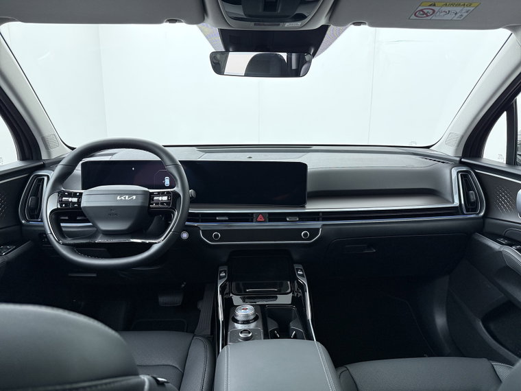 Vehicle Image 37