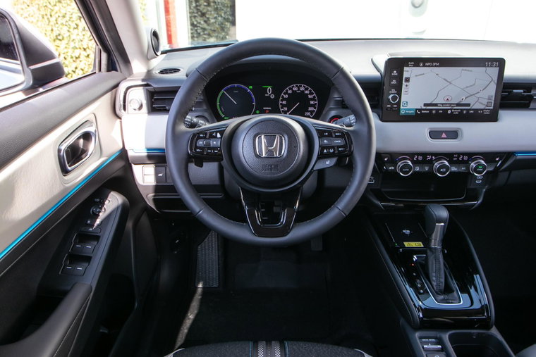 Vehicle Image 17