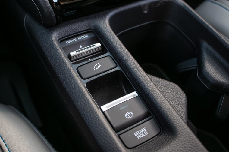 Vehicle Image 26