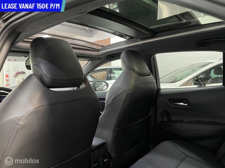 Vehicle Image 43
