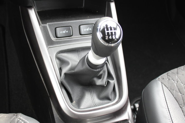 Vehicle Image 22