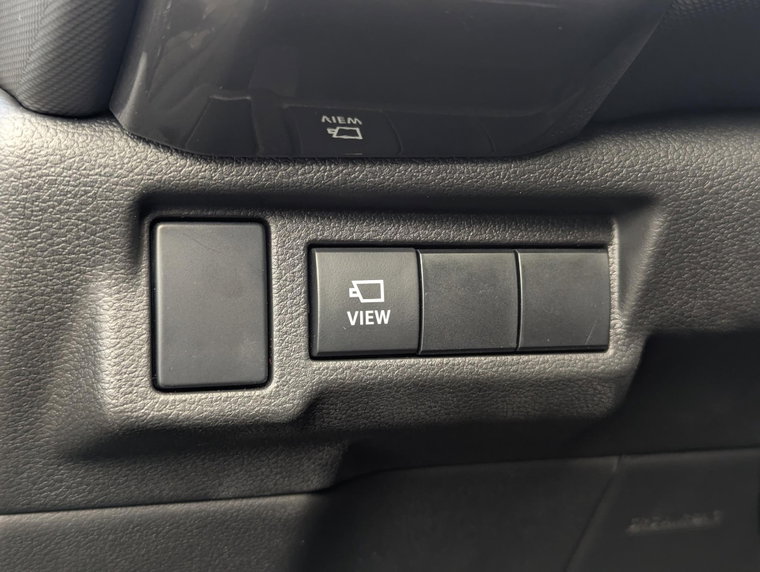 Vehicle Image 28