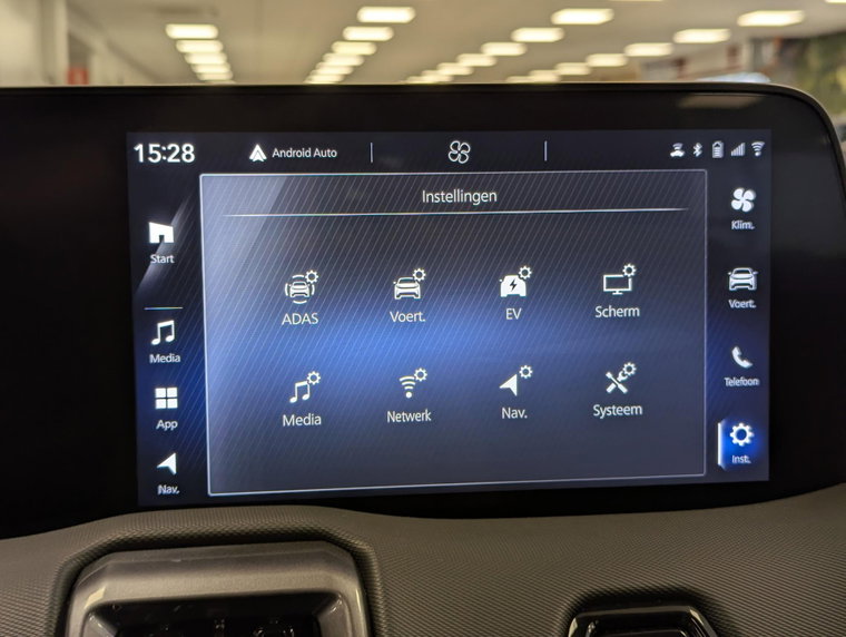 Vehicle Image 35