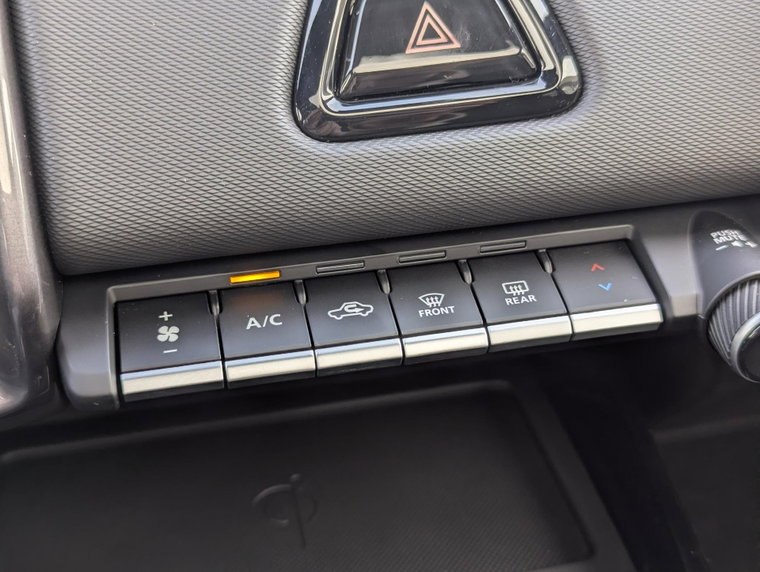 Vehicle Image 40