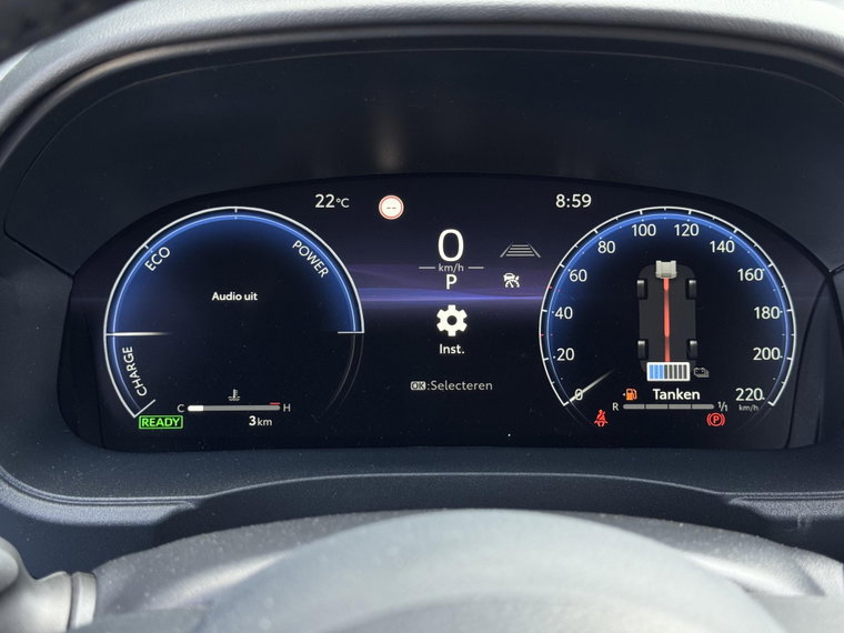 Vehicle Image 32