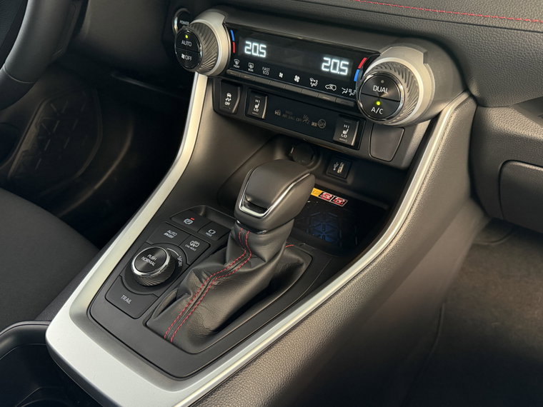 Vehicle Image 37