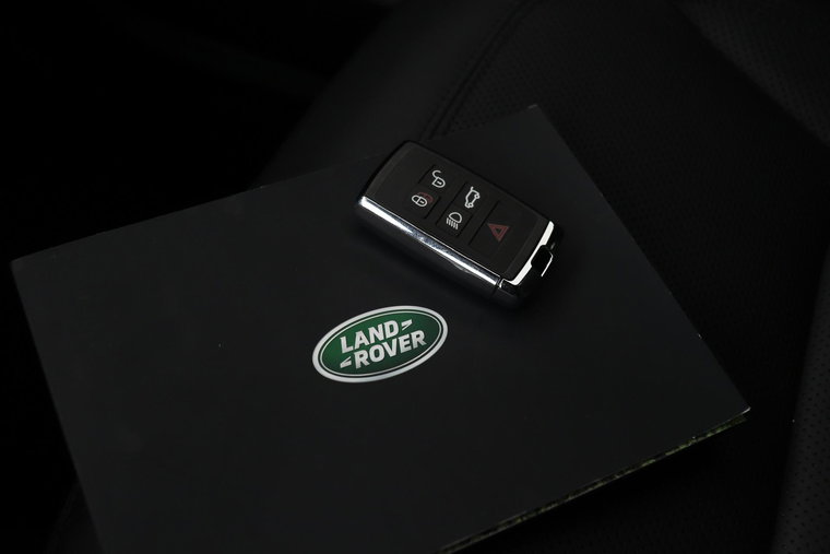 Vehicle Image 18