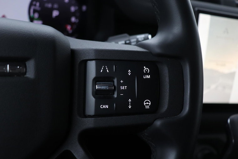 Vehicle Image 38