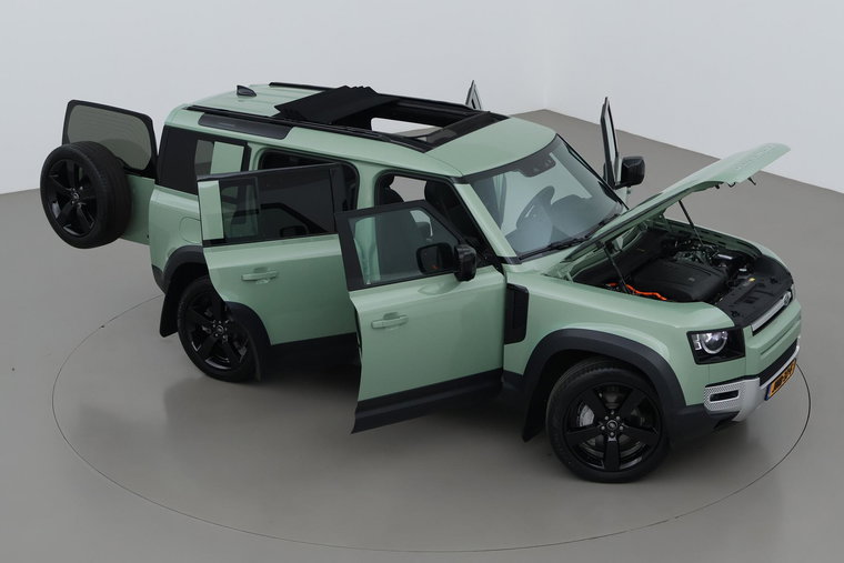 Vehicle Image 6