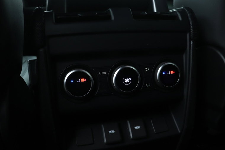 Vehicle Image 48