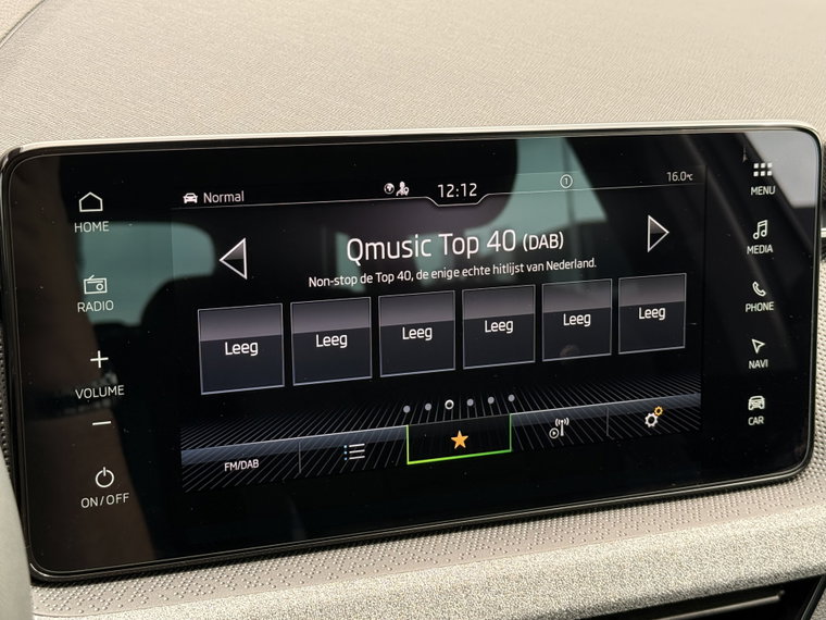 Vehicle Image 28
