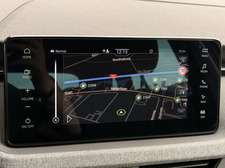 Vehicle Image 33