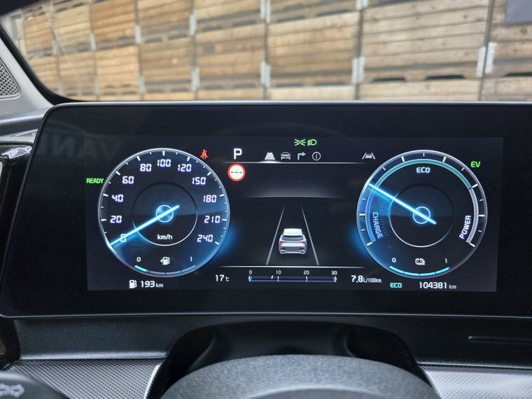 Vehicle Image 11