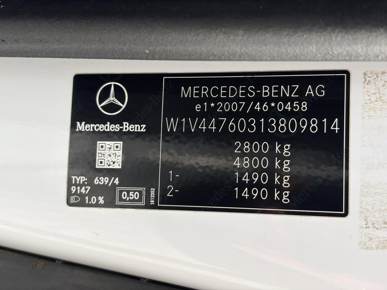 Vehicle Image 32