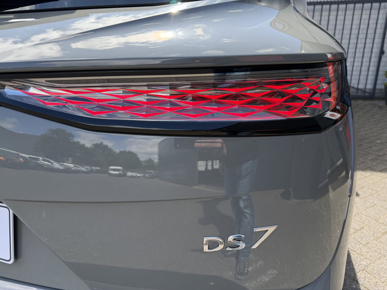 Vehicle Image 50