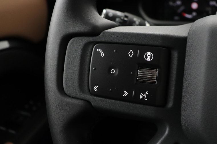 Vehicle Image 40