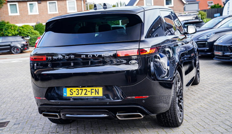 Vehicle Image 30