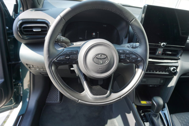 Vehicle Image 18