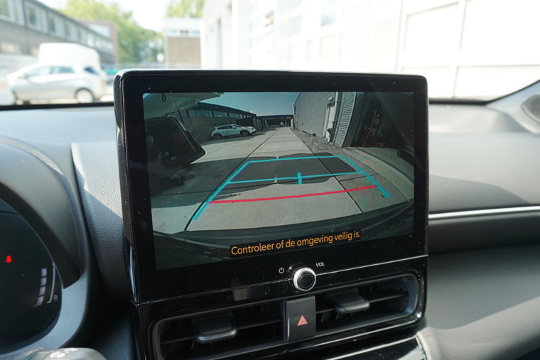 Vehicle Image 21