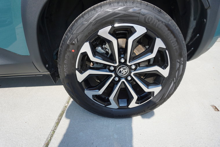 Vehicle Image 4