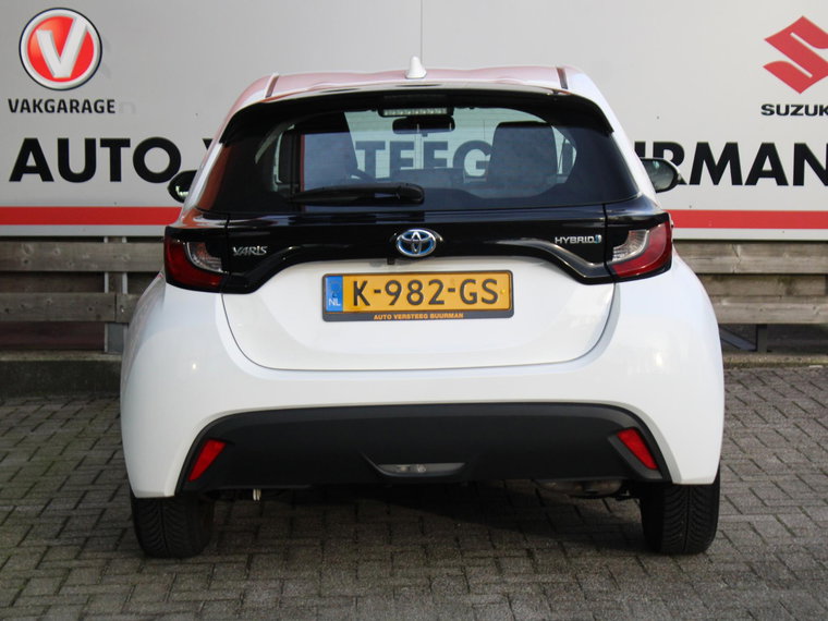 Vehicle Image 10