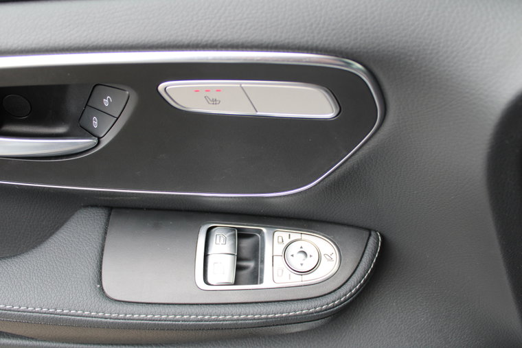 Vehicle Image 24