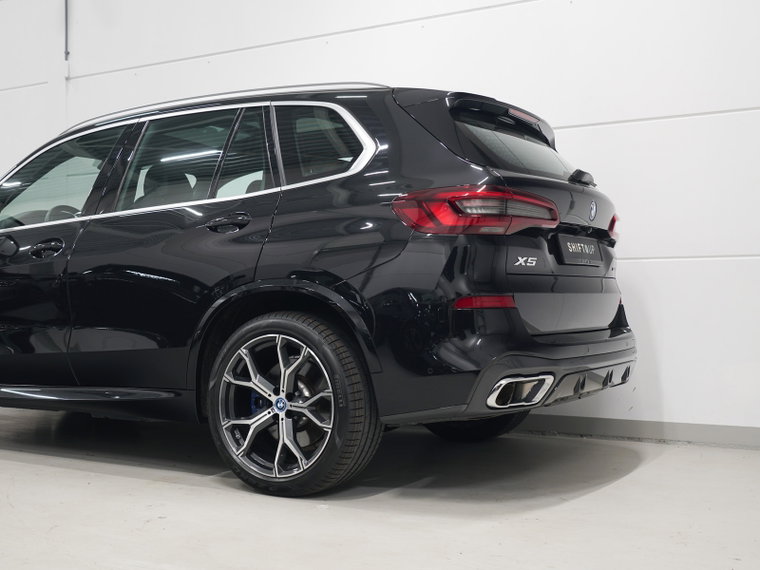 Vehicle Image 40