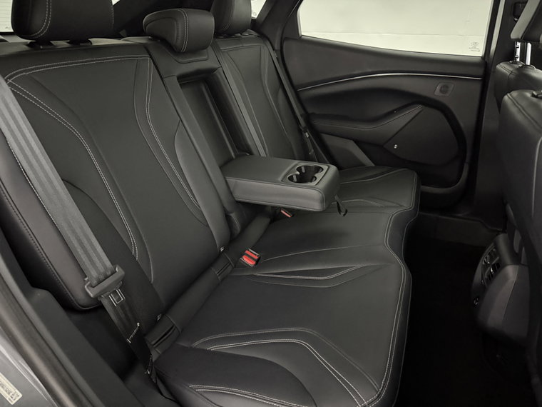 Vehicle Image 47