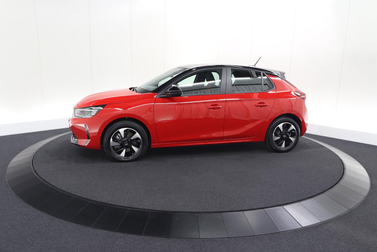 Vehicle Image 38