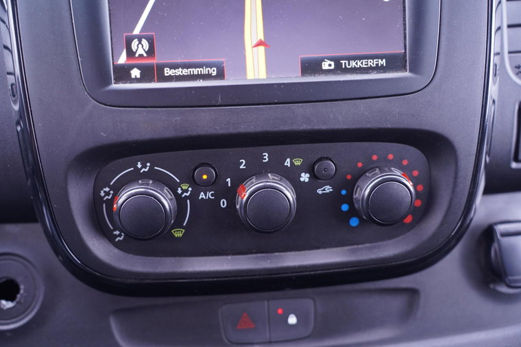 Vehicle Image 40