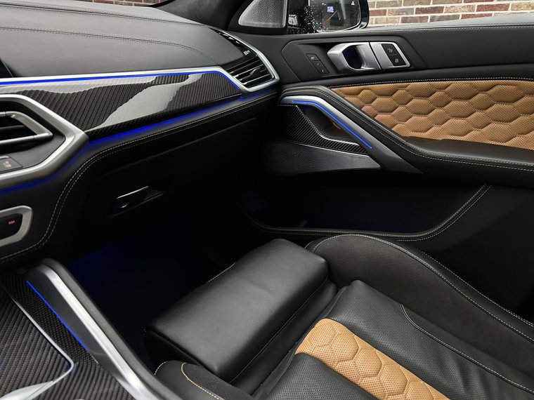 Vehicle Image 35