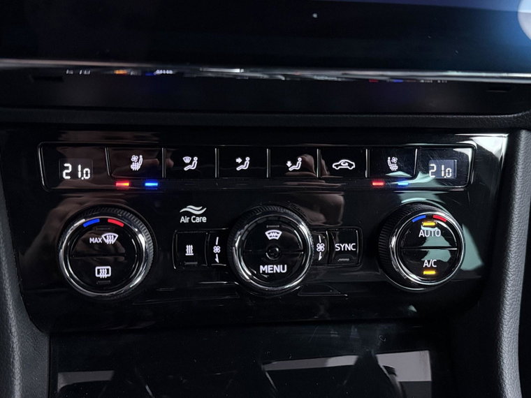 Vehicle Image 42