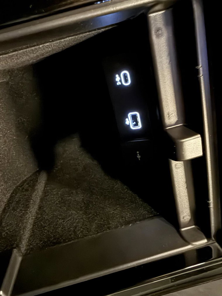 Vehicle Image 51
