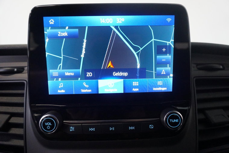 Vehicle Image 13