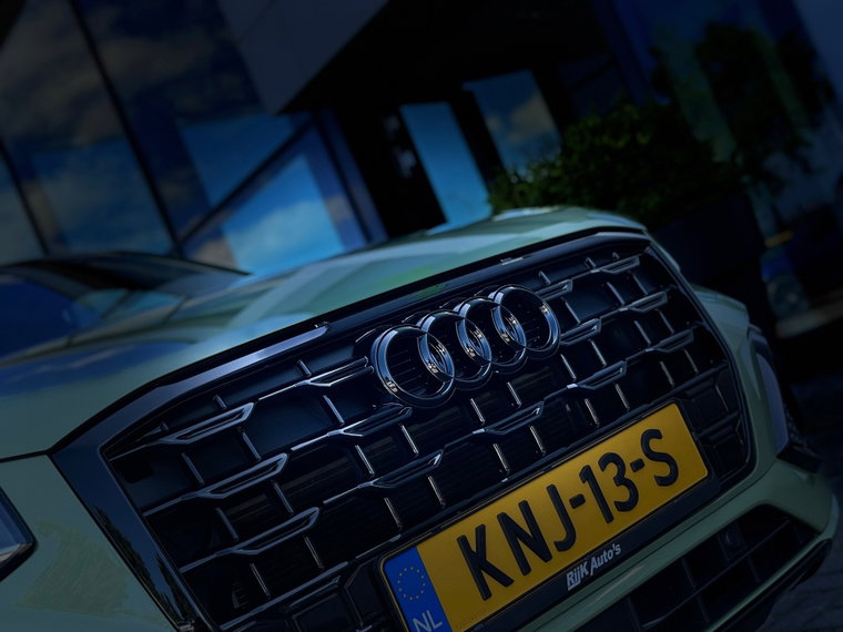 Vehicle Image 20